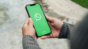 How to Use WhatsApp